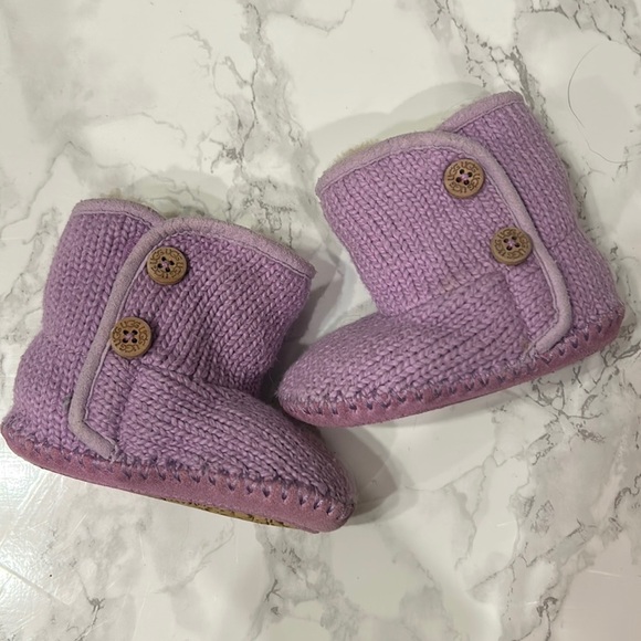 UGG Knit Booties - Picture 2 of 6